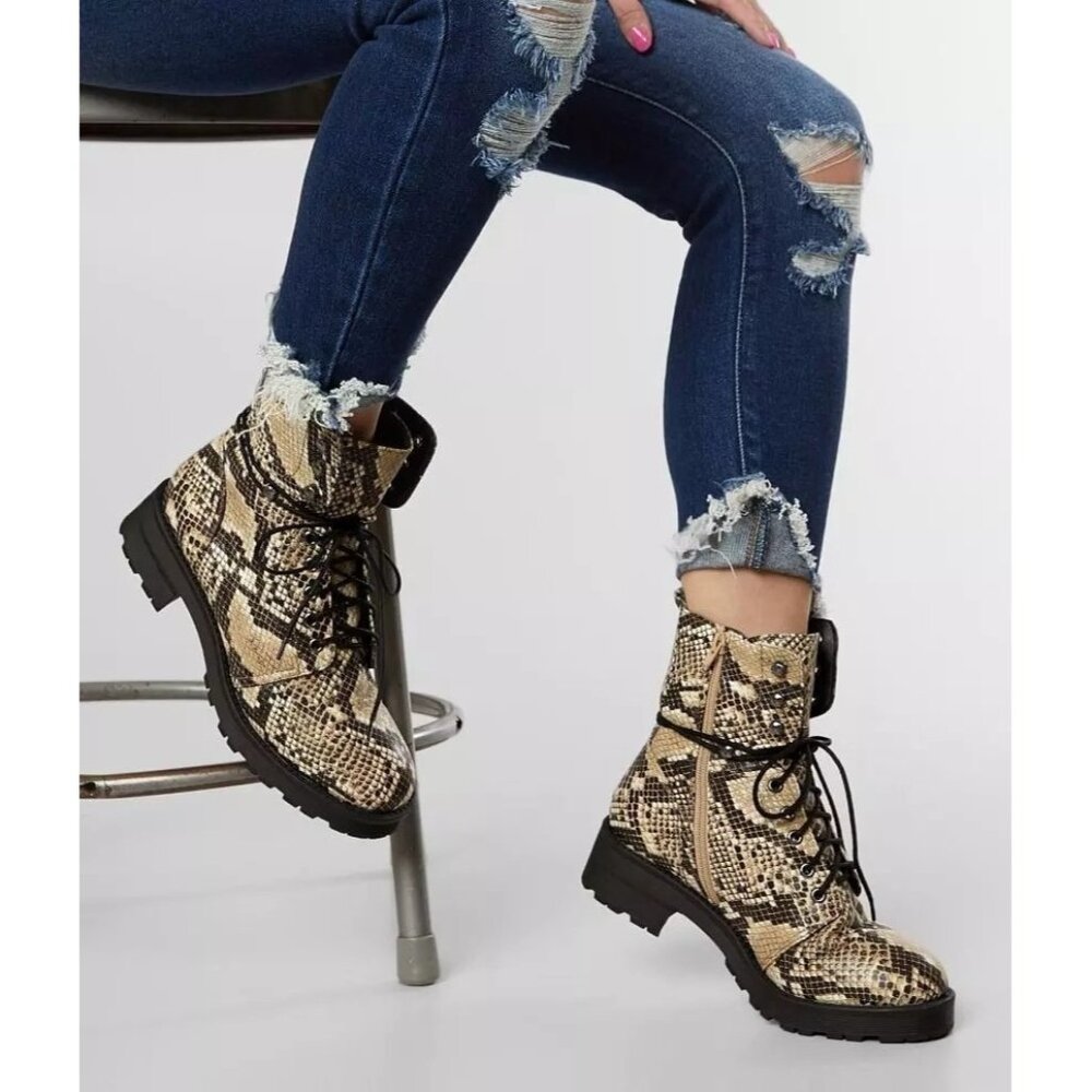 MIA Miki Snake Print Combat Boots Womens 6 Lace Up Faux Leather Lug Sole Grunge